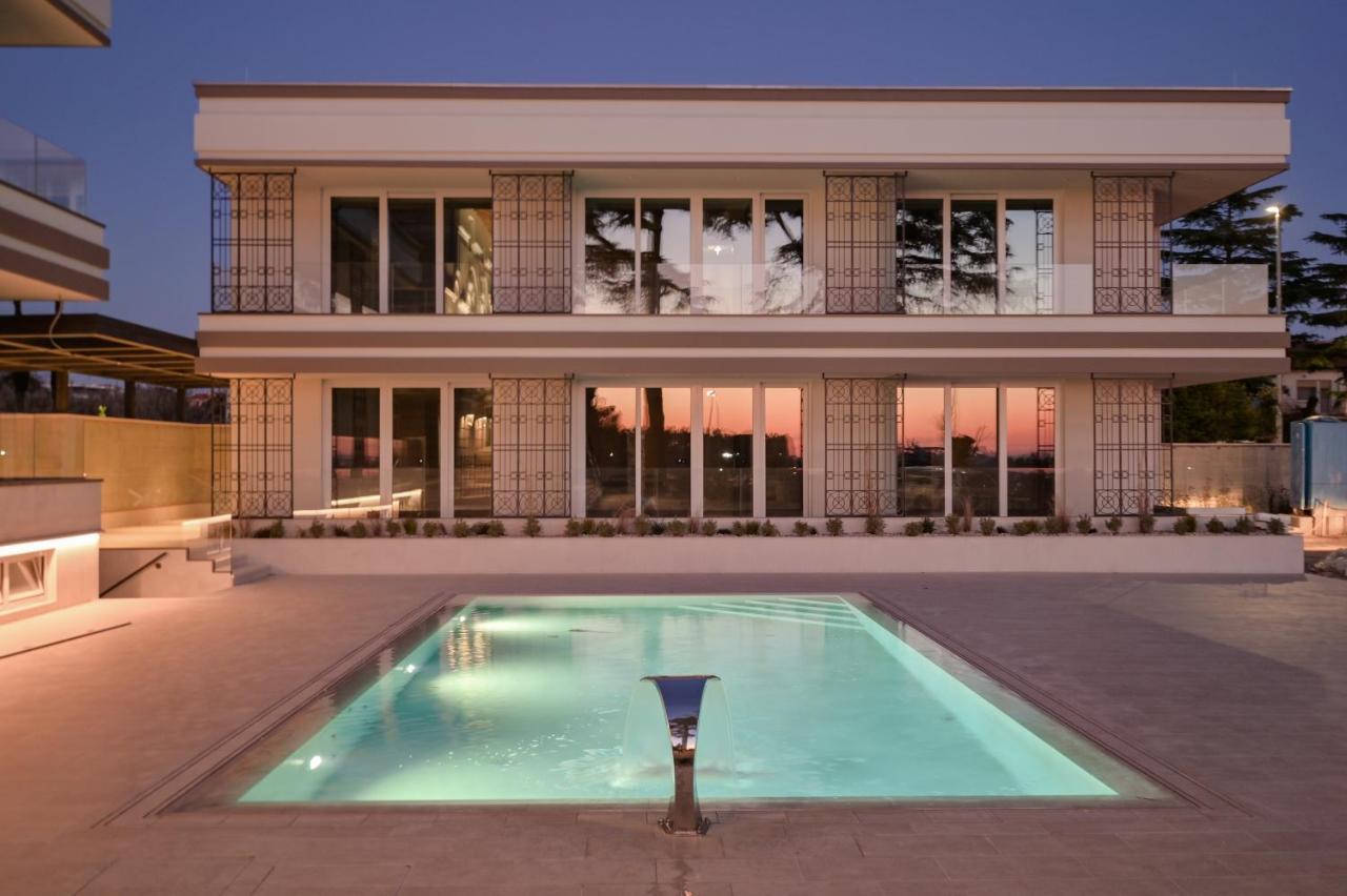 Palazzo Rainis Hotel & Spa - Small Luxury Hotel - Adults Only Novigrad  ภายนอก รูปภาพ