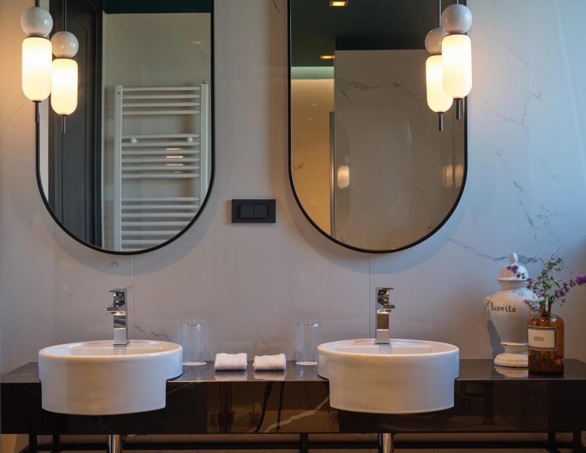 Palazzo Rainis Hotel & Spa - Small Luxury Hotel - Adults Only Novigrad  ภายนอก รูปภาพ