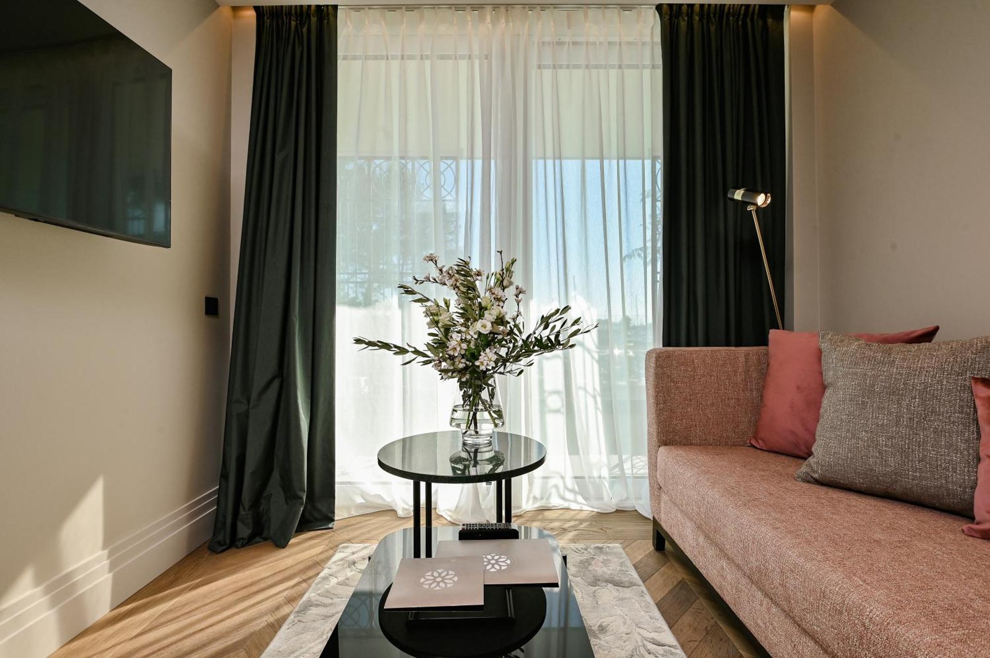 Palazzo Rainis Hotel & Spa - Small Luxury Hotel - Adults Only Novigrad  ภายนอก รูปภาพ